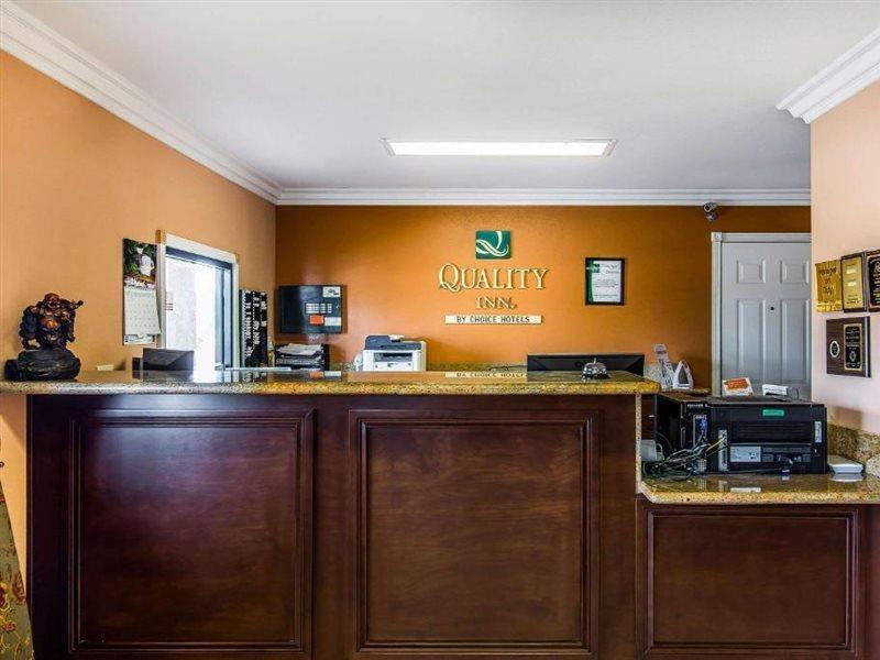Quality Inn Lake Elsinore I-15 Exteriör bild