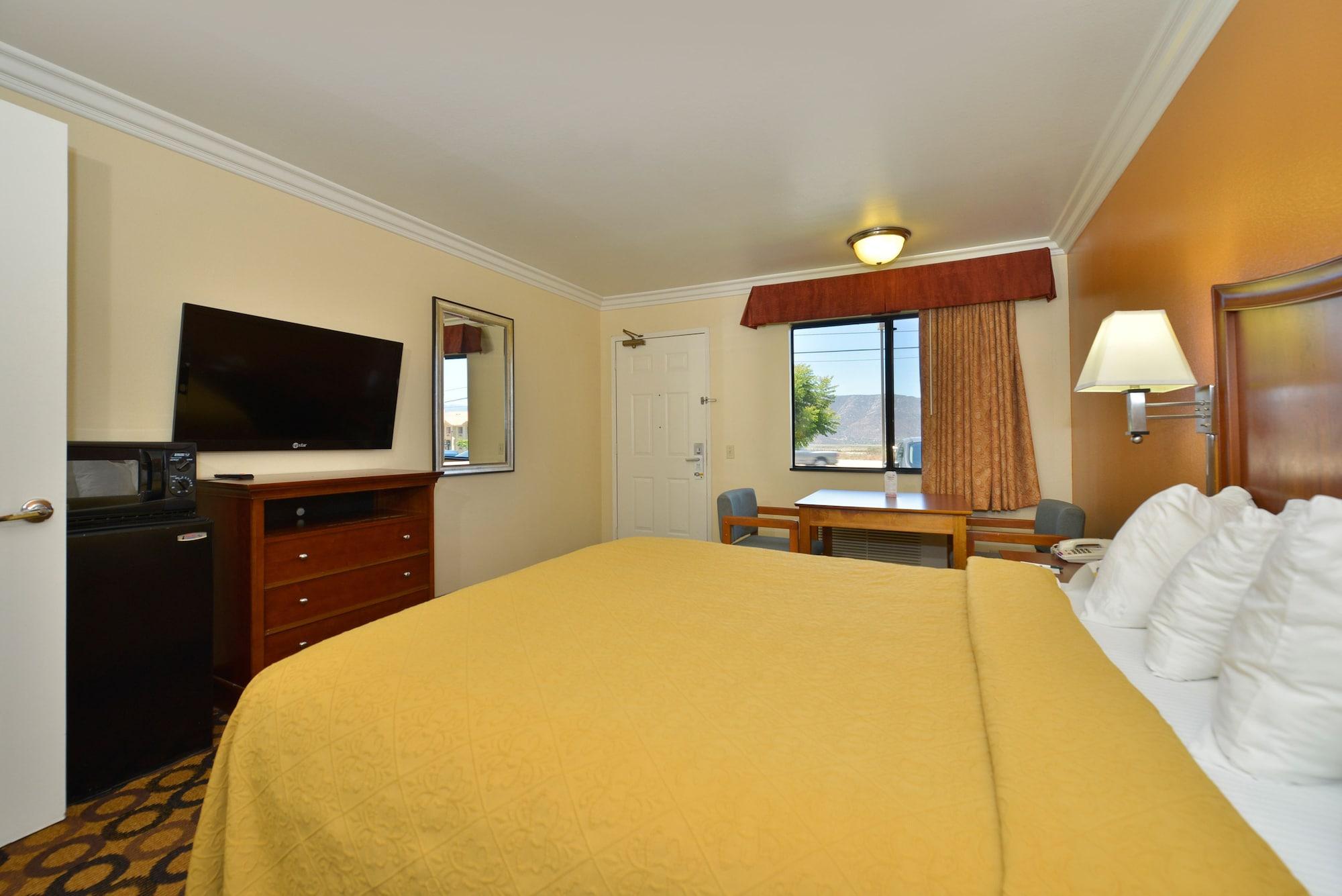 Quality Inn Lake Elsinore I-15 Exteriör bild