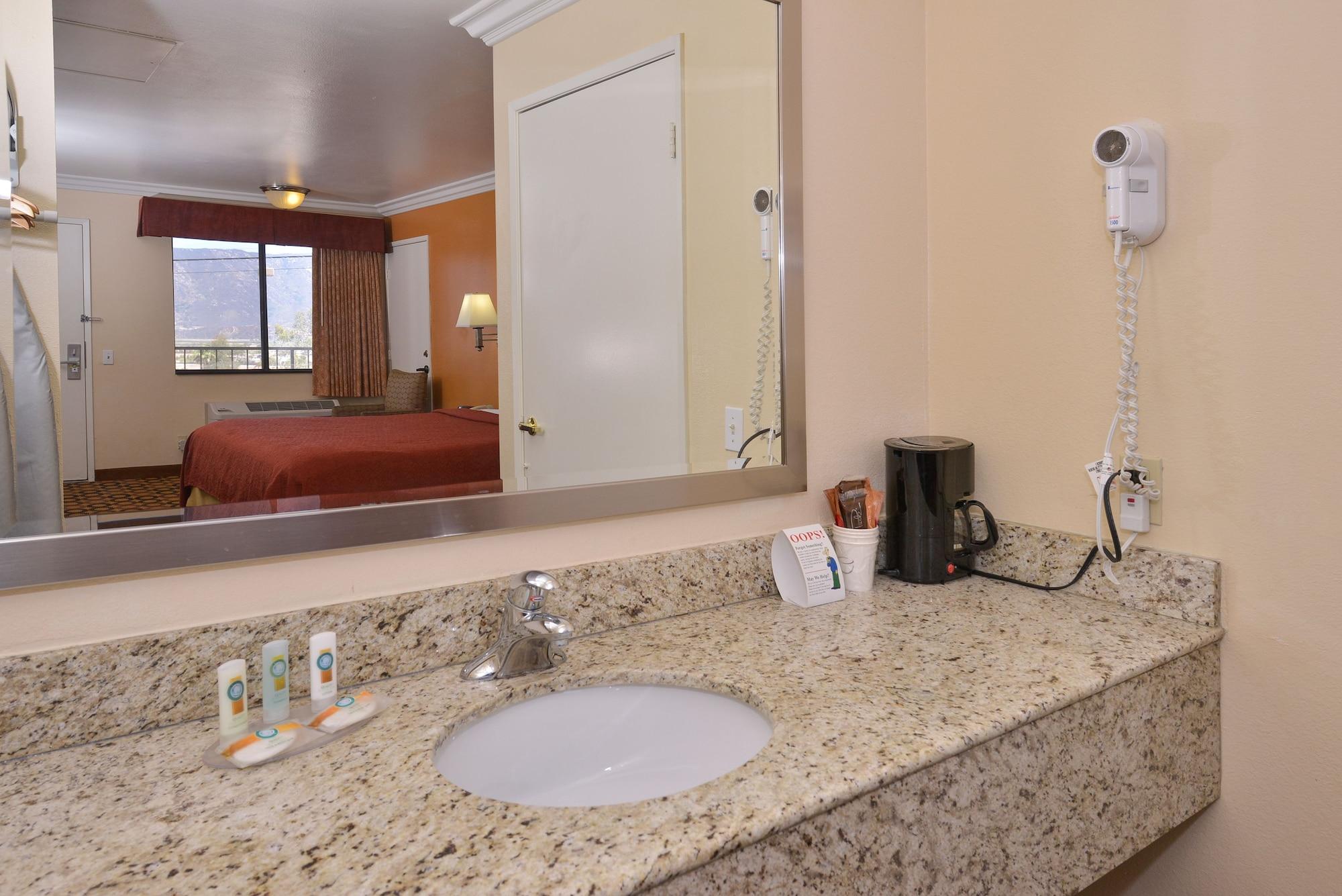 Quality Inn Lake Elsinore I-15 Exteriör bild