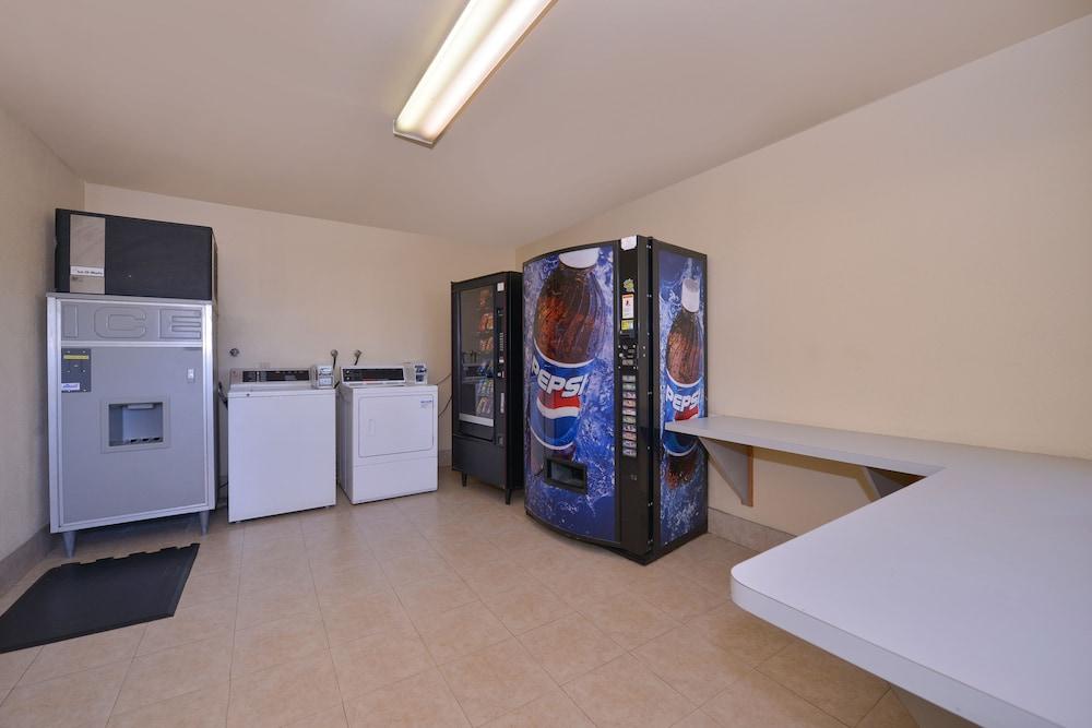 Quality Inn Lake Elsinore I-15 Exteriör bild