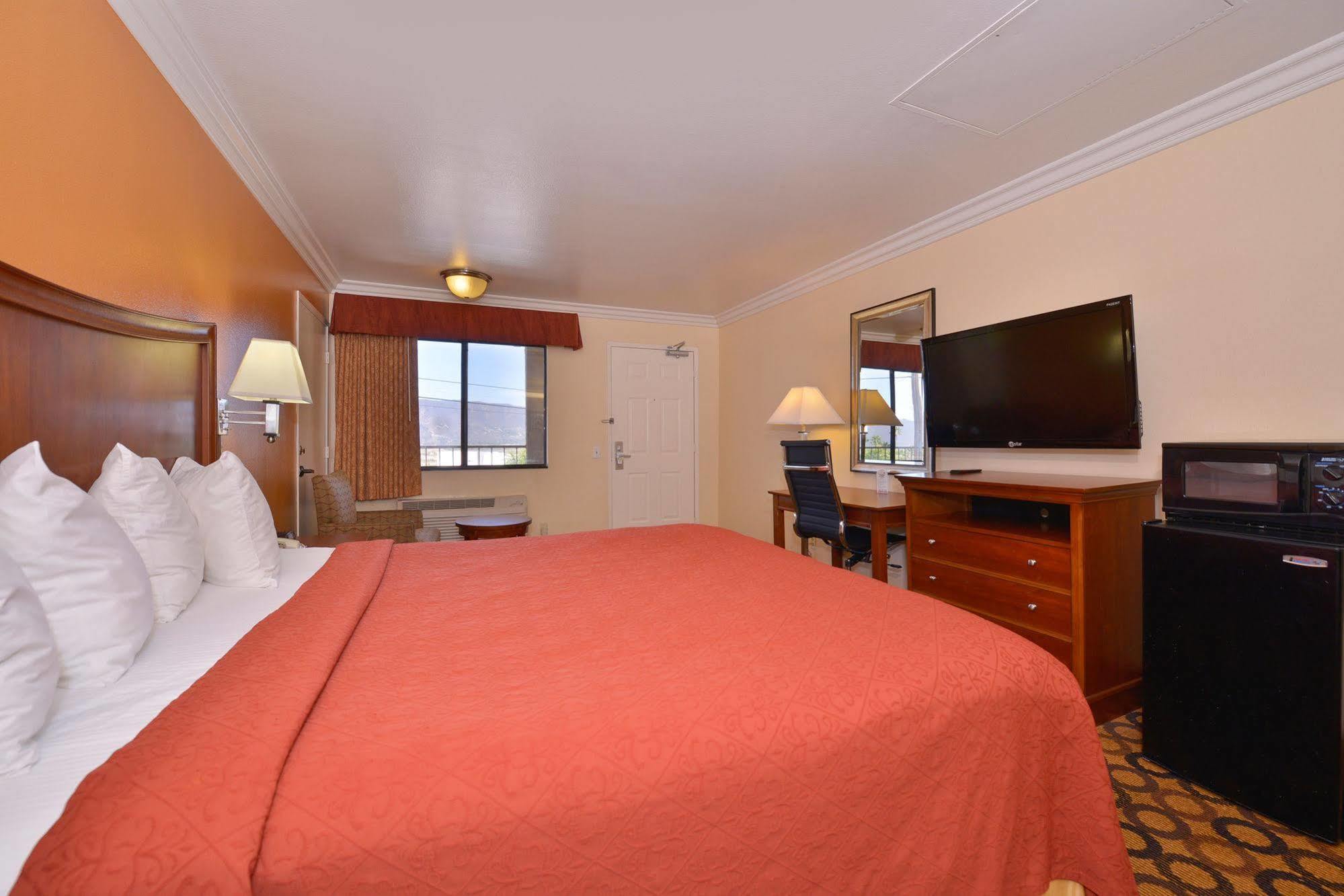 Quality Inn Lake Elsinore I-15 Exteriör bild