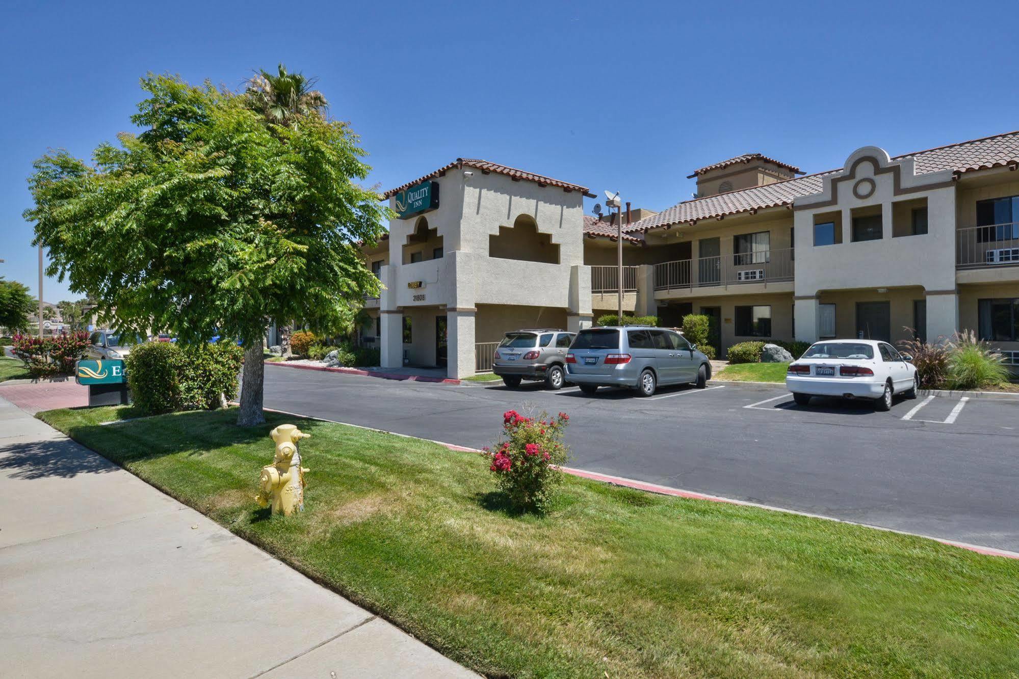 Quality Inn Lake Elsinore I-15 Exteriör bild